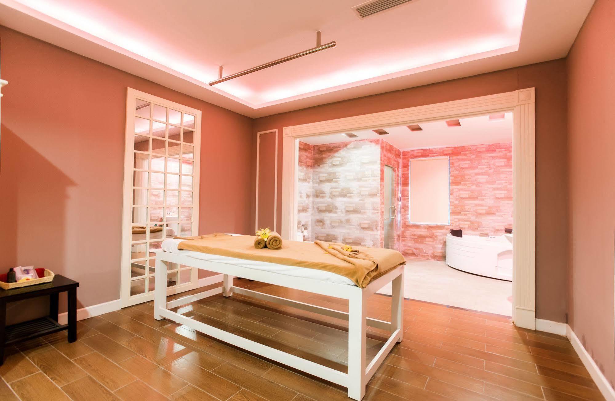 Muong Thanh Grand Bac Giang Hotel Kültér fotó